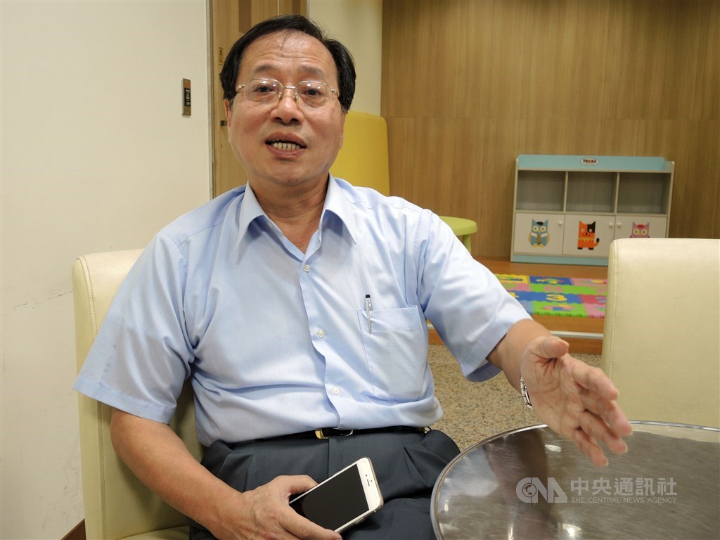 全國公務人員協會榮譽理事長李來希(圖)13日因批評時代力量立委王婉諭遭各界要求道歉,李來希受訪表示他拒絕道歉。(中央社檔案照片)