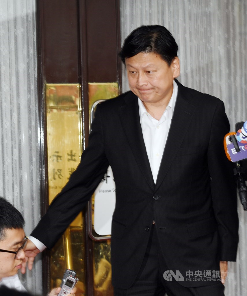 前花蓮縣長傅崐萁炒股遭判刑定讞日前入獄服刑,他因理想大地售地案涉違稅捐稽徵法及偽證罪,11日最高法院駁回檢方上訴後確定無罪。(中央社檔案照片)
