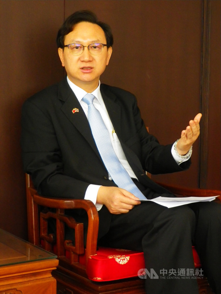 原駐泰國代表童振源20日接任僑務委員會委員長,並制定新科技服務僑民等4大工作目標。(僑務委員會提供)中央社記者陳韻聿傳真 109年5月21日