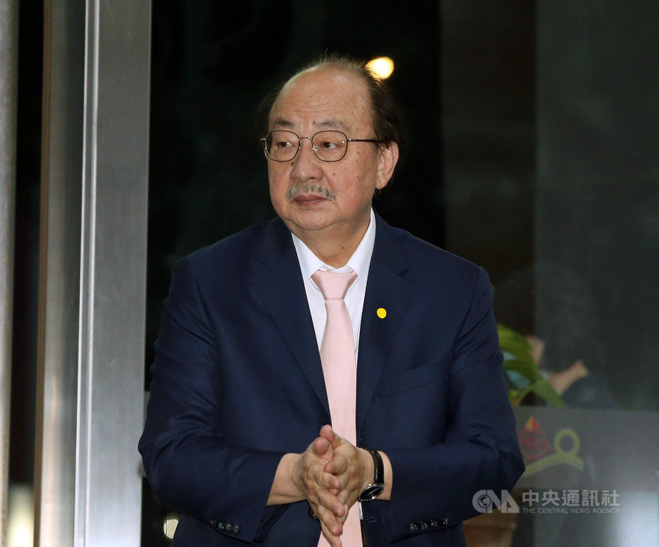 為了加強行政立法溝通,行政院長蘇貞昌25日晚間與南部民進黨立委餐敘,民進黨立院黨團總召柯建銘(圖)出席。中央社記者郭日曉攝 109年5月25日