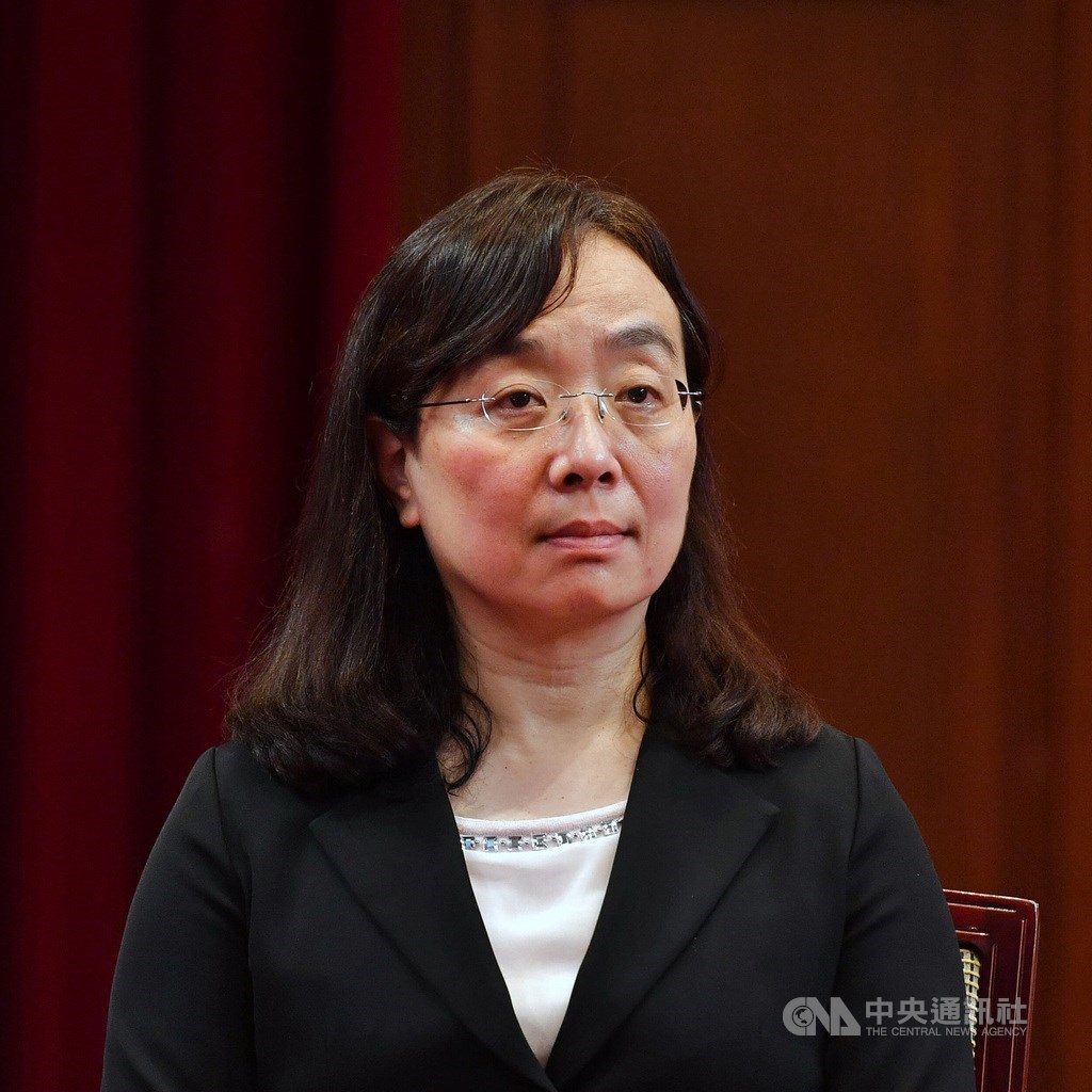 總統府29日上午召開記者會,公布考試院正副院長及考試委員提名名單。圖為考試委員被提名人何怡澄。中央社記者王飛華攝 109年5月29日