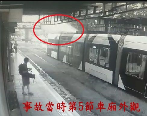 高雄捷運公司輕軌27日上午7時許下行列車廂於前鎮之星站失火冒煙還飄燒焦味,經列車人員緊急處置幸未造成傷亡。(圖取自運安會網頁ttsb.gov.tw)