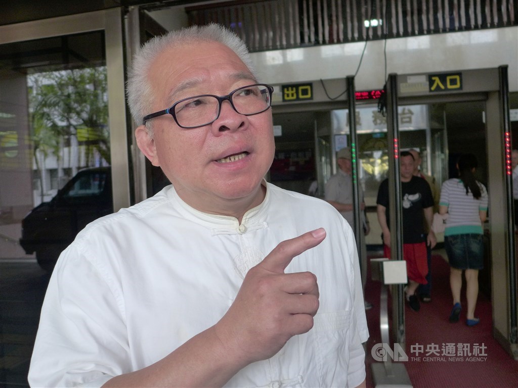 前立委朱高正(圖)之子朱仰丘2020年1月間酒後搭乘計程車,途中於新店區環河路自行下車並躺臥車道,遭易姓男子駕車輾斃。(中央社檔案照片)