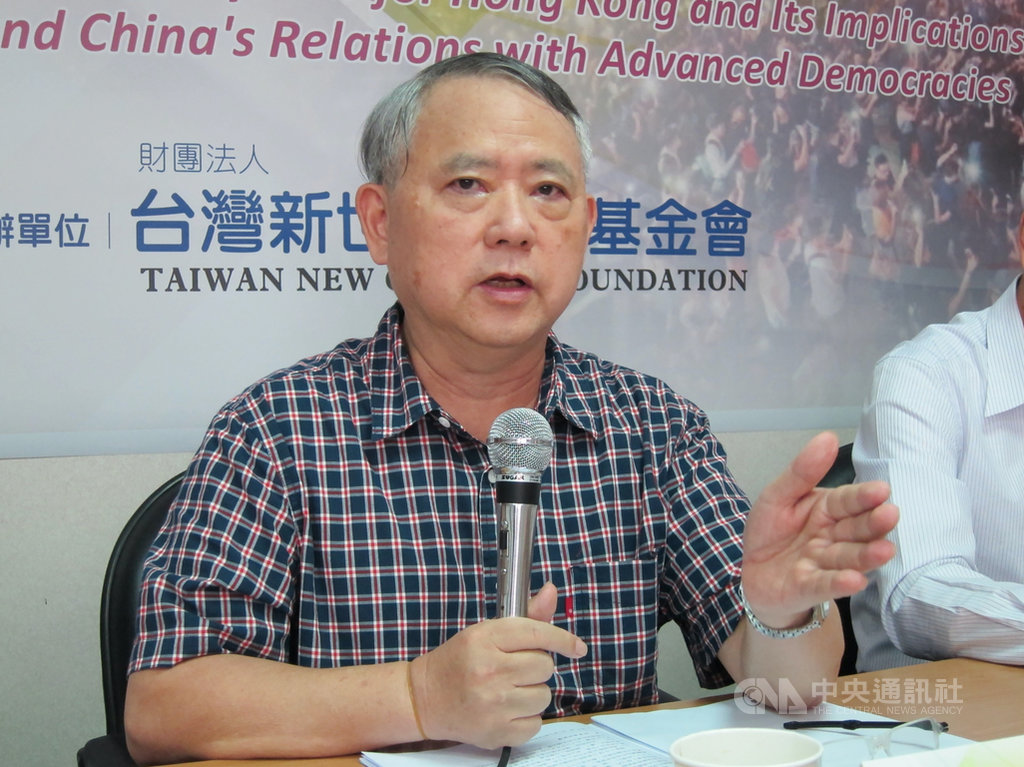 學者李酉潭4日表示,「港版國安法」必然出現,這是「一國兩制」下,自由民主和專制極權對撞的結果。中央社記者沈朋達攝 109年6月4日