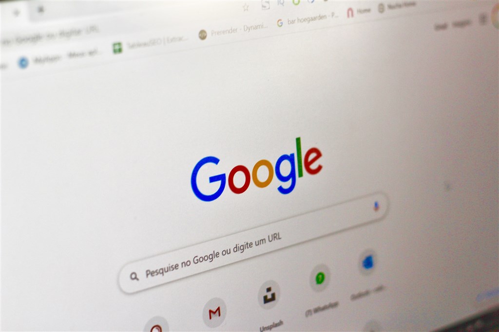 為表達支持反種族歧視運動,Google旗下的瀏覽器Chrome團隊對用詞的考究細微到像是「黑名單」和「白名單」等,影射種族主義的詞彙也要棄絕使用。(示意圖/圖取自Pixabay圖庫)