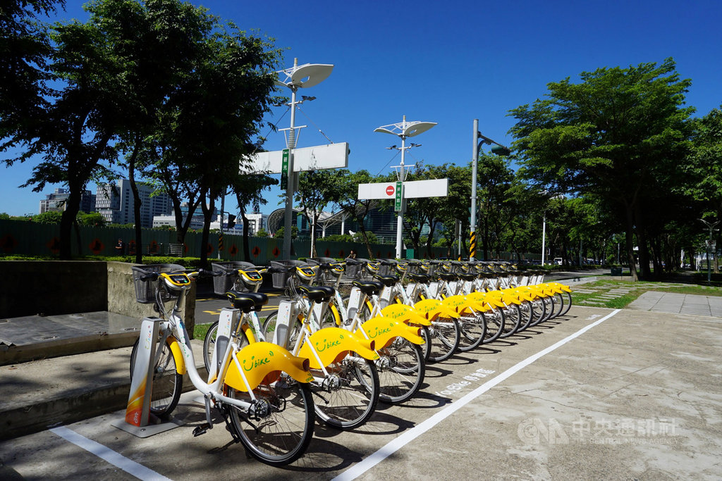 高雄市現有逾300站的C-bike將於6月22日功成身退,公共自行車的服務改由微笑單車接手,預計16日起試營運。(交通局提供)中央社記者陳朝福傳真 109年6月14日