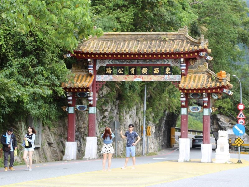 武漢肺炎疫情趨緩,安心旅遊5大方案7月1日上路。(中央社檔案照片)