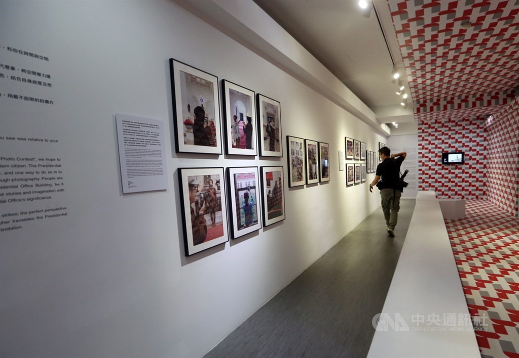 總統府一樓開放參觀展場24日舉辦開展記者會,即將重新對外開放,今年的常設展依然叫做人民的總統府。中央社記者鄭傑文攝 109年6月24日