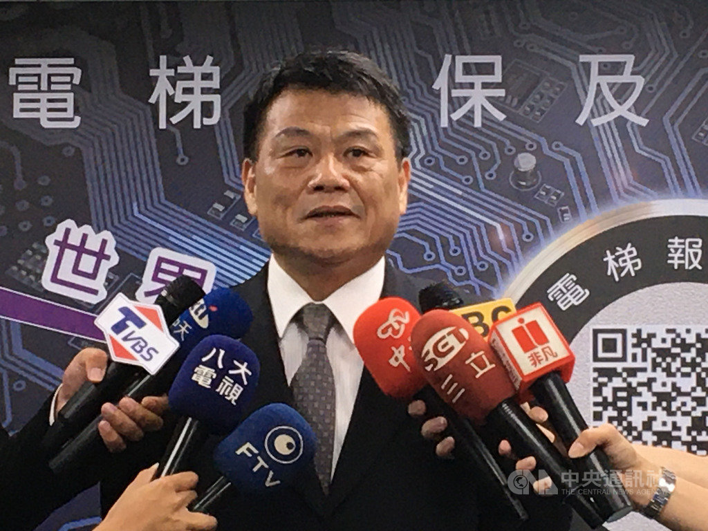 電梯大廠崇友無畏疫情,今年新梯接單看增5%到10%,今年全年業績看小幅成長。圖為崇友總經理游本立。中央社記者鍾榮峰攝 109年7月1日