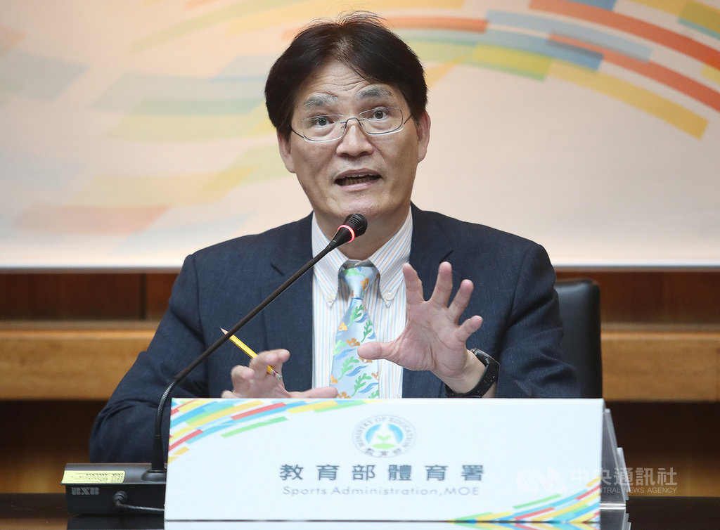 原已延後至8月登場的2020威廉瓊斯盃國際籃球邀請賽,體育署長高俊雄在2日受訪時透露,考量台灣現行防疫政策嚴謹,國際賽事執行恐有難度,瓊斯盃停辦機率應該很高。中央社記者張新偉攝 109年7月2日