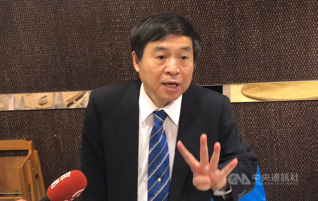 台船連年虧損引發員工憂慮,台船公司董事長鄭文隆3日表示,近年航運業不景氣,盼員工共體時艱,台船會保障員工權益。(讀者提供)中央社記者沈如峰基隆傳真 109年7月3日