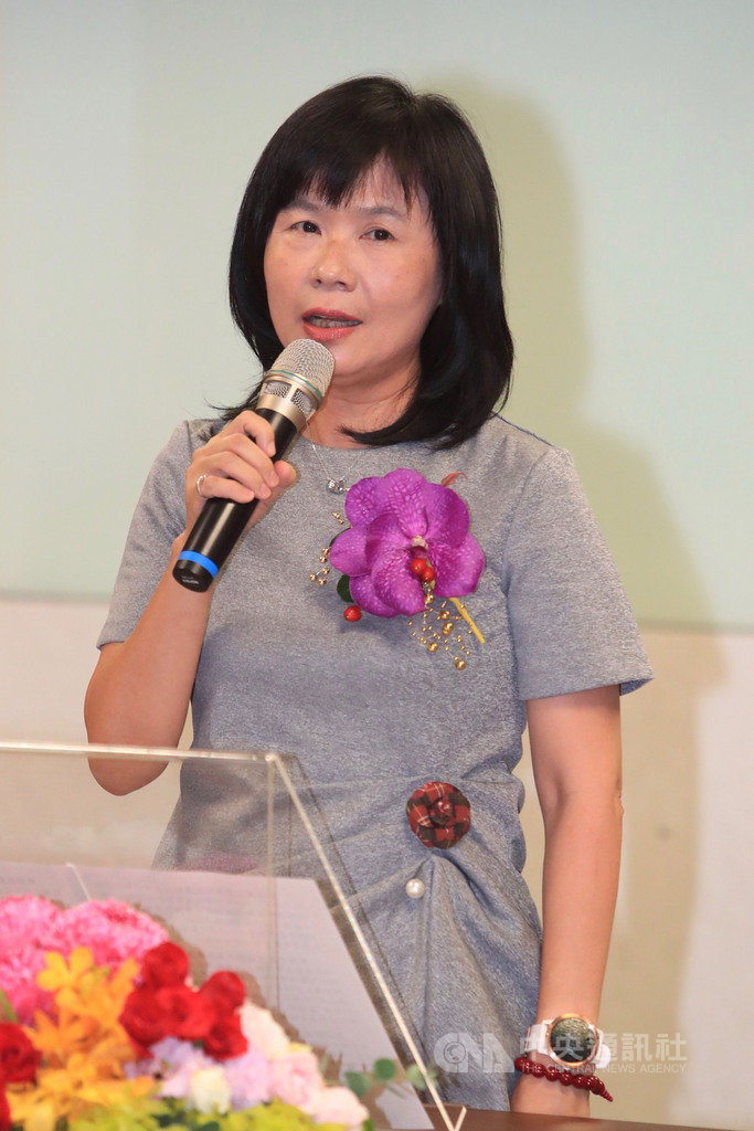 財政部所屬機關首長交接典禮8日在台北舉行,中區國稅局局長宋秀玲(圖)接任台北國稅局局長。中央社記者吳家昇攝 109年7月8日