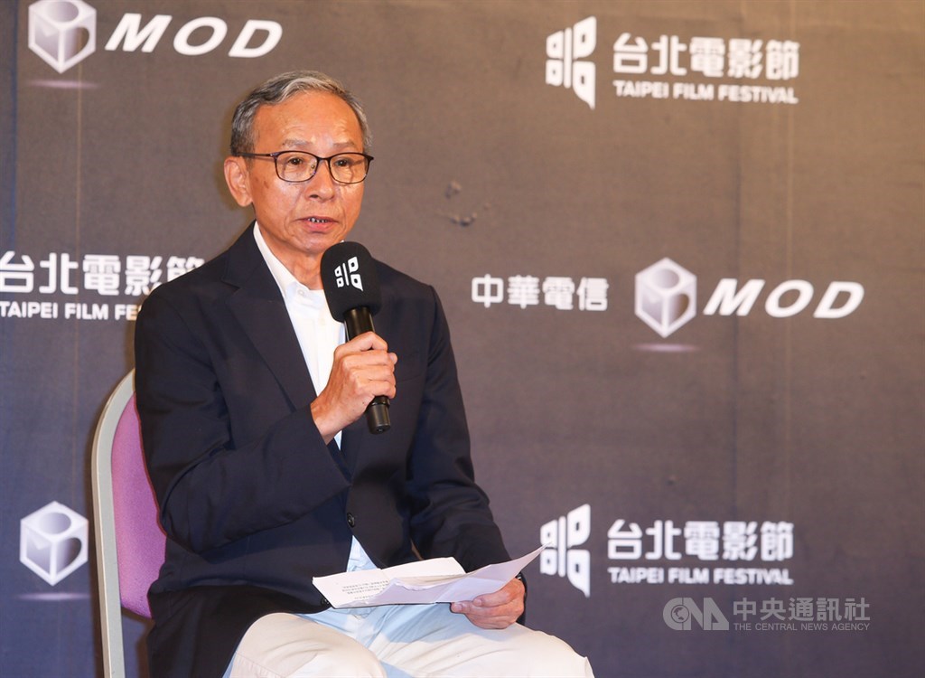 2020第22屆台北電影獎頒獎典禮11日晚間在台北中山堂圓滿落幕,會後評審團主席吳念真公開說明本屆評選過程。中央社記者謝佳璋攝 109年7月11日