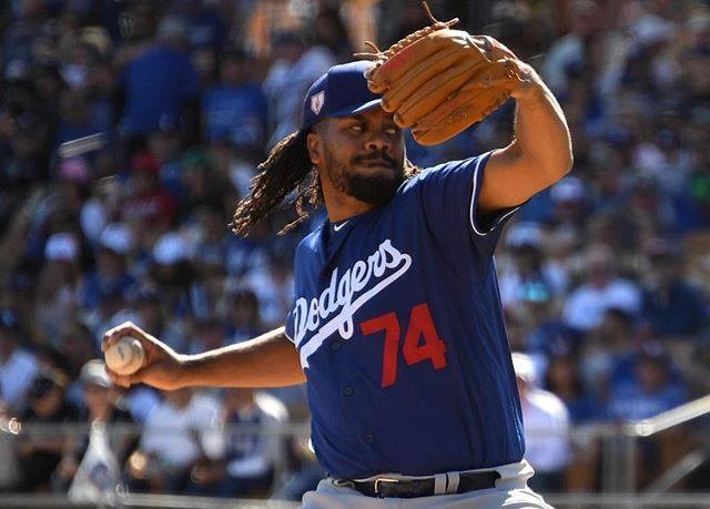 美國職棒大聯盟MLB洛杉磯道奇的王牌救援投手簡森12日歸隊,他透露自己因確武漢診肺炎才未參加訓練營。(圖取自facebook.com/kenleyjansenofficial)