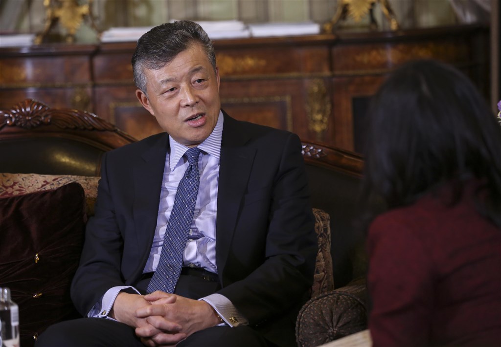 中國駐英大使劉曉明近日表示,中英關係正處於重要關口,雙方應相互尊重主權和領土完整,互不干涉內政。(檔案照片/中新社提供)