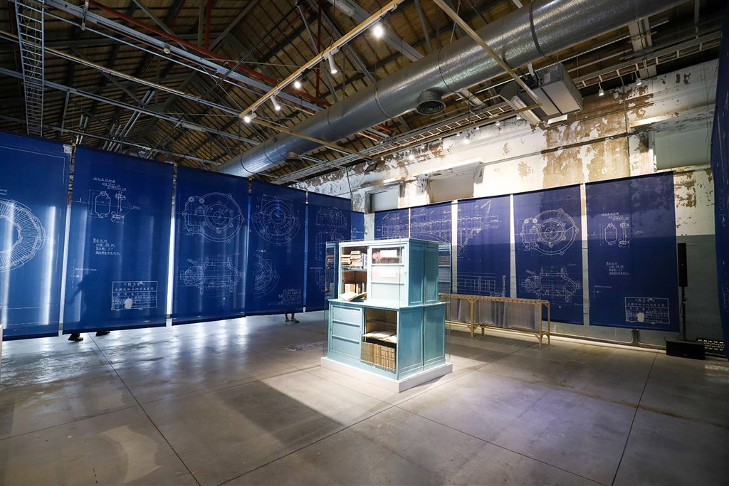 台電「川流電湧-台電文資特展」以台灣百年水力發電為題,將生硬的文資內容轉譯成平易近人訊息,獲德國紅點設計獎肯定。(台電提供)中央社記者楊舒晴傳真 109年7月16日