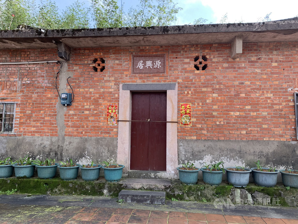 前總統李登輝故居「源興居」位於新北市三芝區,根據交通部觀光局資料,「源興居」舊稱為王厝營,主體建築為傳統式閩南三合院,建物屬私人所有。中央社記者葉臻攝 109年7月31日