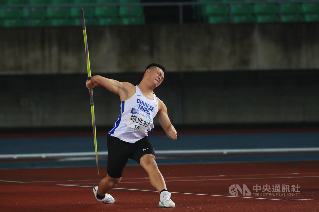 模擬東京奧運對抗賽3日傍晚進行田徑項目,亞洲男子標槍紀錄保持人鄭兆村(圖)在男子標槍項目出賽,並丟出84公尺22。中央社記者吳家昇攝 109年8月3日