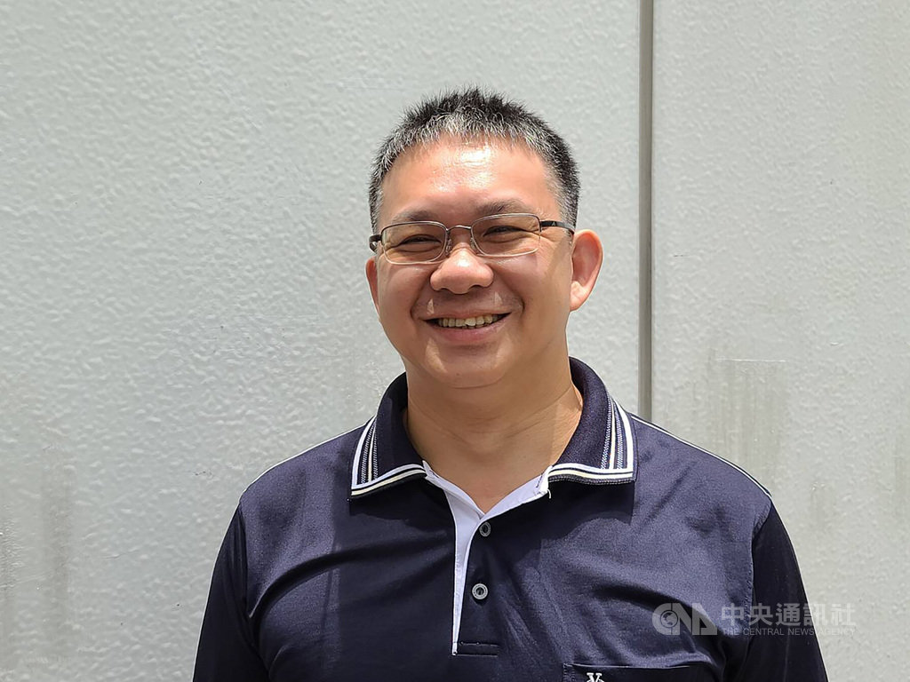 HTC企業解決方案副總經理李文材表示,將與ARVI VR攜手搶攻全球娛樂場域(LBE)推廣日益風行的VR密室逃脫,預計今年從中國、印度、台灣與阿拉伯海灣國家展開第一波拓展行動。中央社記者江明晏攝 109年8月4日