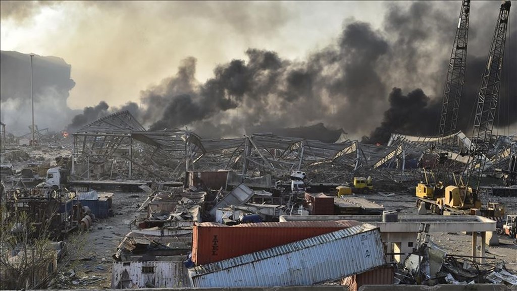 黎巴嫩首都貝魯特市中心附近4日發生大爆炸。(安納杜魯新聞社)