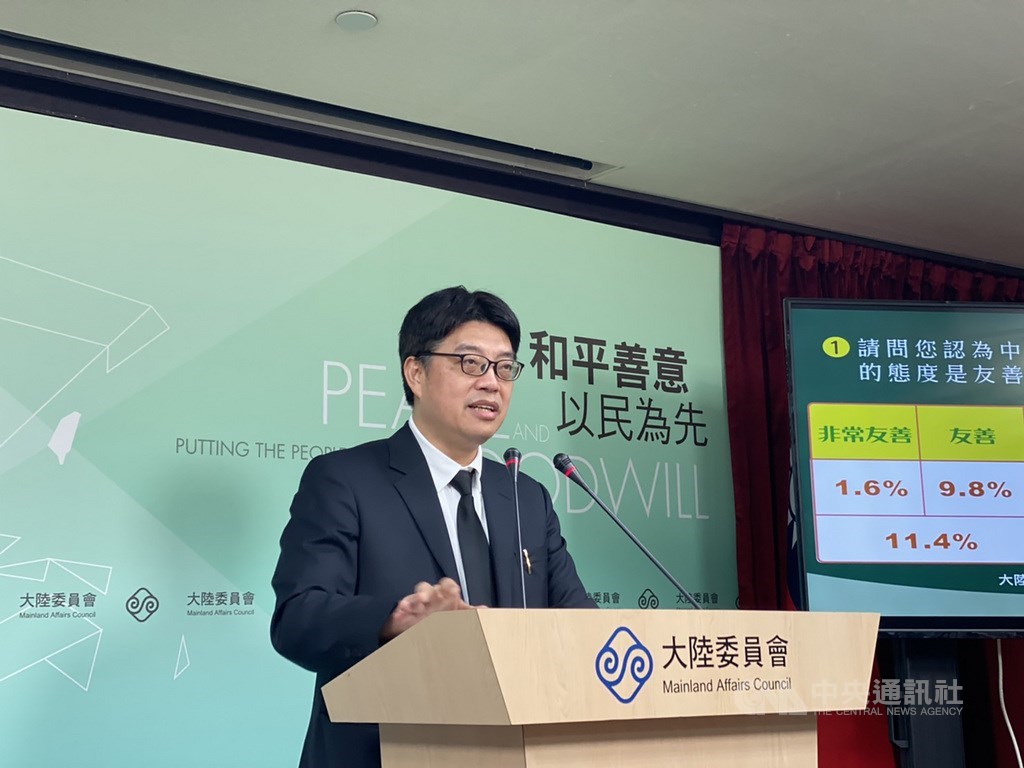 法院6日認定,27名國人任職中國大陸社區主任助理沒有政治性任務,全面禁止不符比例原則,判內政部敗訴。陸委會回應,全力支持內政部依法上訴。圖為陸委會發言人邱垂正。中央社記者賴言曦攝 109年8月6日