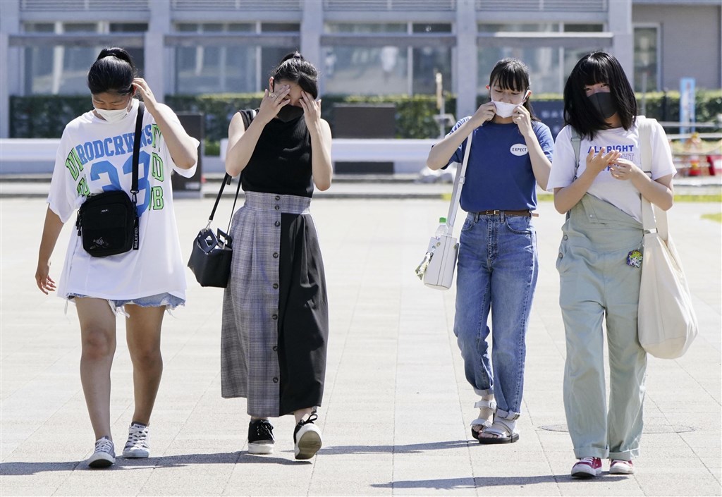 日本氣象廳表示,群馬縣伊勢崎市11日下午1時7分被觀測到攝氏40.1度,是2020年首度熱破40度的地區。(共同社)