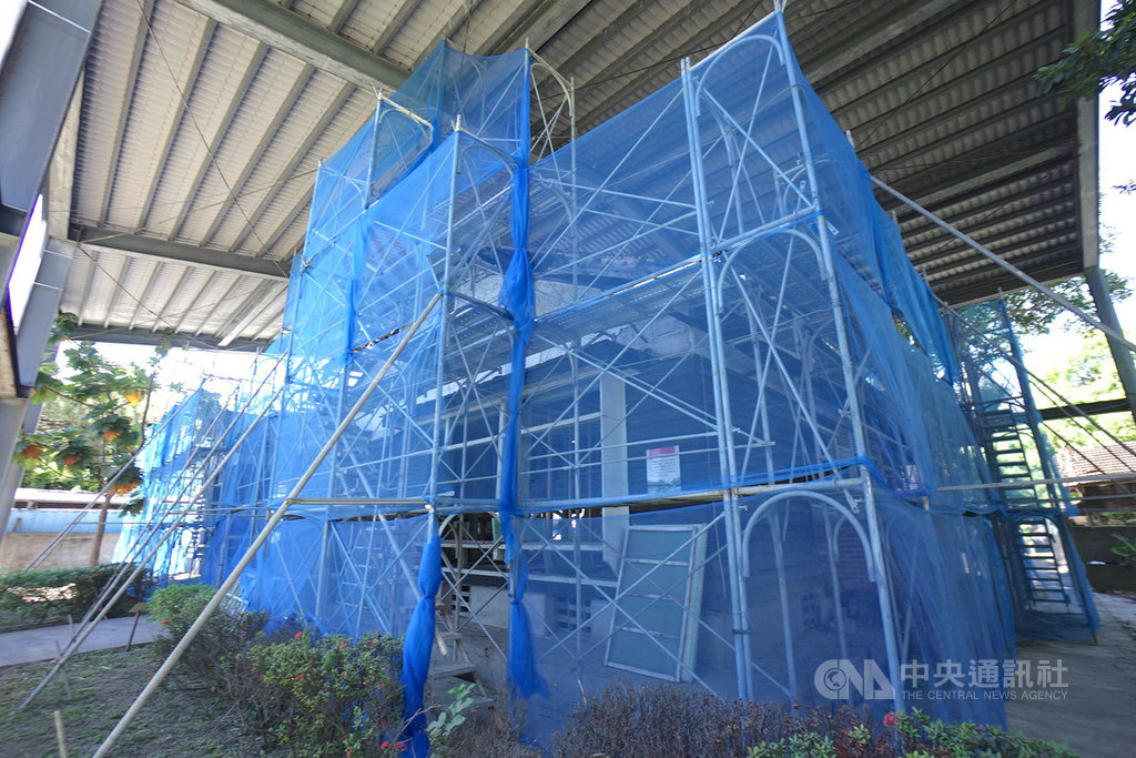 花蓮縣文化局獲中央經費補助,進行美崙溪畔日式宿舍群修復工程,共有8棟建物將整修,其中包含縣定古蹟日治將軍官邸「將軍府」。中央社記者張祈攝 109年8月13日