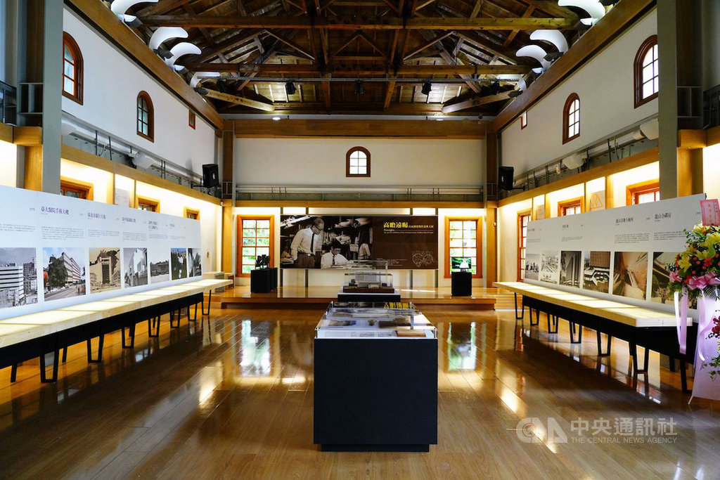 國立台灣博物館從2007年推動「二次戰後台灣經典建築設計圖說徵集數位化計畫」,建築師高而潘將執業生涯的8000多幅建築圖說全數捐贈給台博館收藏,近期台博館也舉辦「高而潘建築作品珠玉展」。(台博館提供)中央社記者鄭景雯傳真 109年8月15日