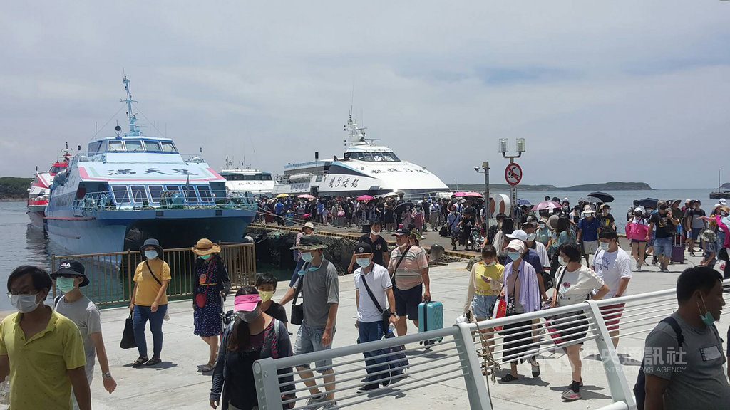 花火節攬客澎湖8月入境人次近30萬創新高 地方 中央社cna