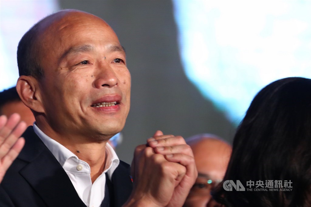外傳前高雄市長韓國瑜(前)可能角逐,國民黨台北市黨部主委黃呂錦茹12日說,她沒接到韓國瑜要選的消息,且韓不是什麼位子都要的人。(中央社檔案照片)