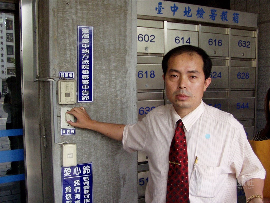 前台中市議員林威邦11日晚間在家跌倒,感到身體不適,緊急送醫仍不治,享年57歲。(中央社檔案照片)