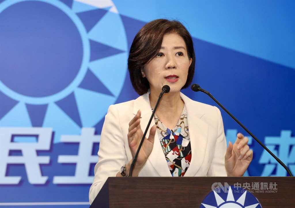 中國央視旗下「央視頻」的「求和」說引發國民黨內反彈,針對是否出席海峽論壇,國民黨14日下午由文傳會主委王育敏召開記者會表示,國民黨不以政黨形式參加。中央社記者張皓安攝 109年9月14日