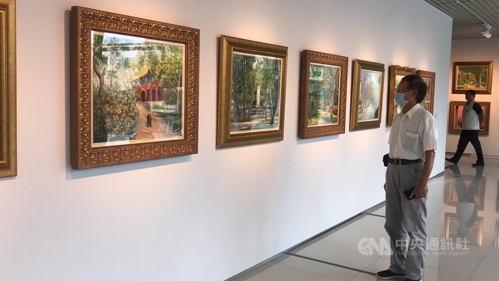 嘉義市立美術館18日舉辦開幕記者會,宣布25日至27日試營運,首展以「辶反風景」為主題,展出已故畫家陳澄波、林玉山等人創作。中央社記者姜宜菁攝 109年9月18日