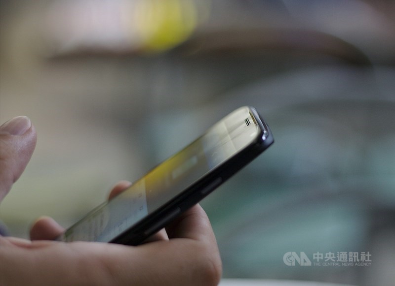 最高法院17日針對一件詐欺集團車手案做出指標判決,認定只要施用詐術使人陷於錯誤而有侵害財產之虞時,即屬著手詐欺犯罪。(圖取自Pixabay圖庫)