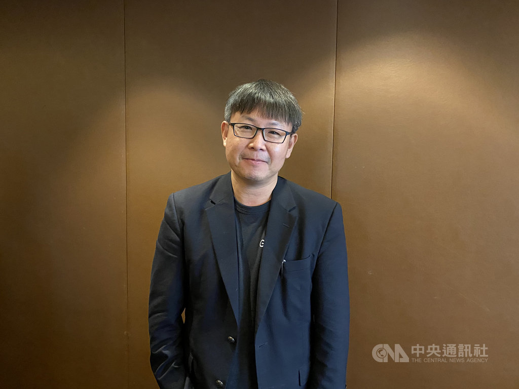 盛弘董事長楊弘仁表示,新冠病毒疫情推升智慧醫療照護整合大躍進,集團將藉助旗下醫院、藥局、健診中心三大場域基礎打造大健康生態系。中央社記者韓婷婷攝 109年9月25日