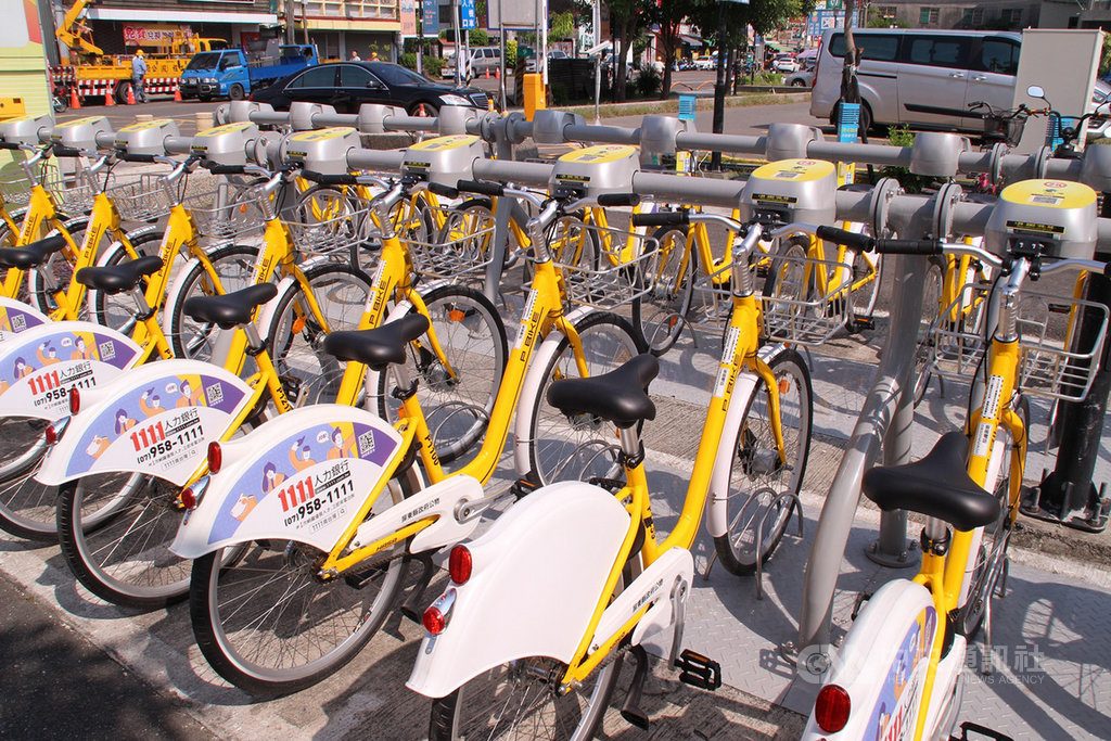 屏東公共自行車Pbike2.0延伸到潮州鎮,9月17日起正式營運,潮州鎮內站點包括潮州火車站、潮州鎮公有停車場、潮州國中、潮州國小、光華國小及潮州鎮立圖書館等6站。(屏東縣文化處提供)中央社記者郭芷瑄傳真 109年10月1日
