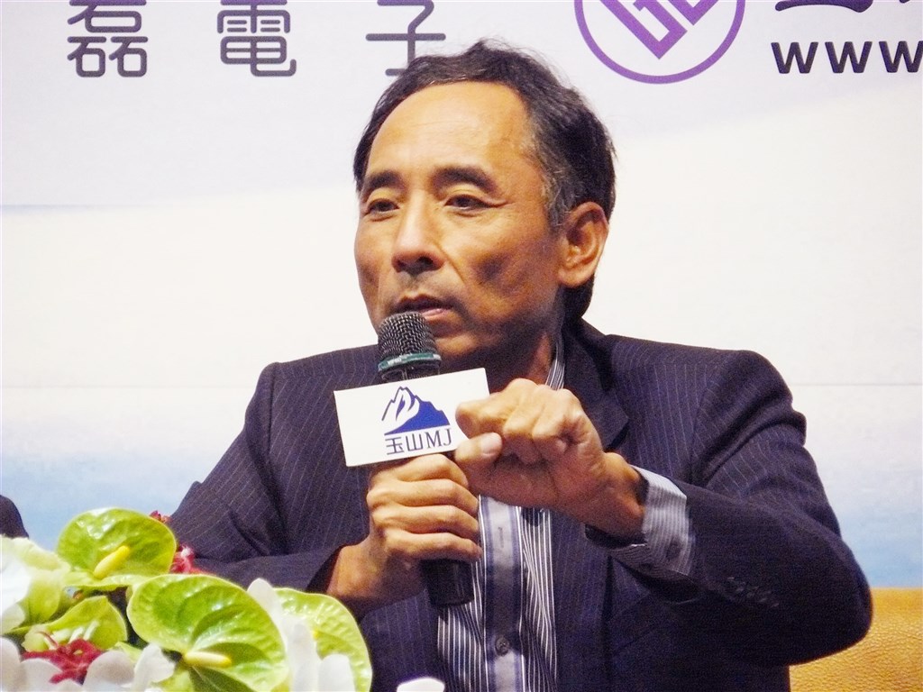 南亞科前總經理高啟全5年前退休後加入中國紫光集團,震撼半導體業界,他1日證實自紫光集團退休。(中央社檔案照片)