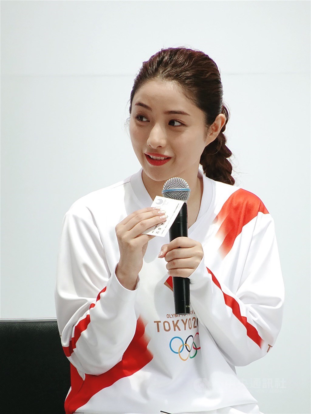 石原聰美多次被日本媒體評選為「世界最美100人」,2020年還入選為東京奧運火炬手。(中央社檔案照片)