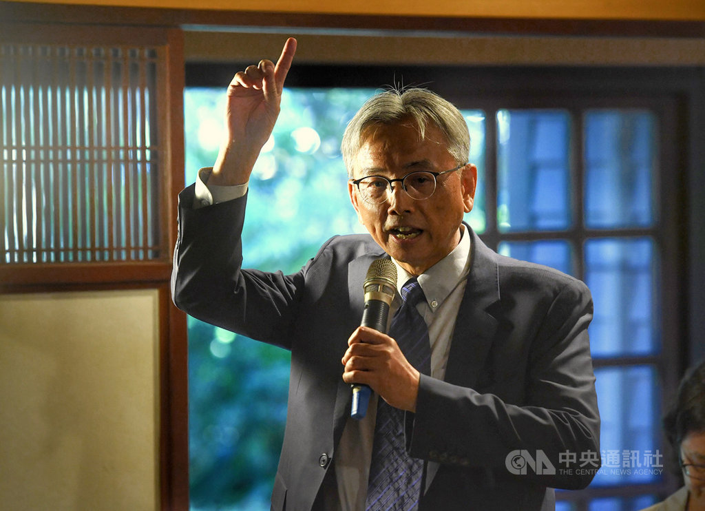 前總統府秘書室主任蘇志誠(圖)6日出席故總統李登輝當年文膽李靜宜的新書發表會,會中並對近年政治局勢發展表達看法。中央社記者王飛華攝 109年10月6日