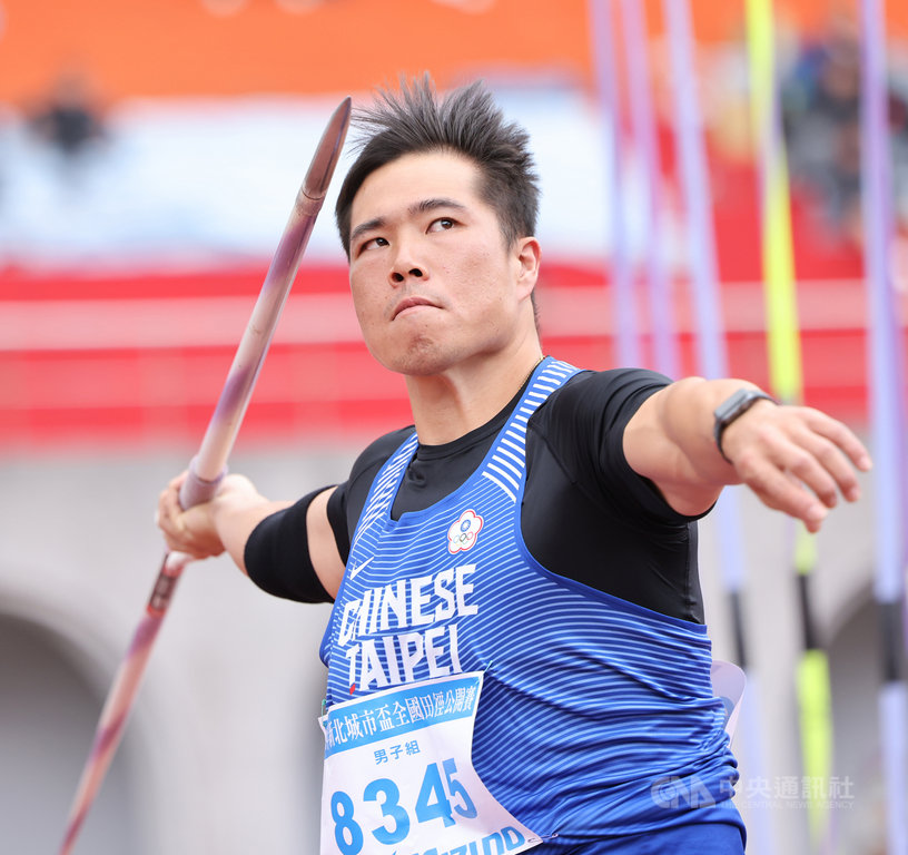 台灣標槍好手黃士峰7日在新北城市盃全國田徑公開賽標槍決賽,以78公尺53摘銀,盼能在全田賽再創佳績。(中華民國田徑協會提供)中央社記者黃巧雯傳真 109年10月7日