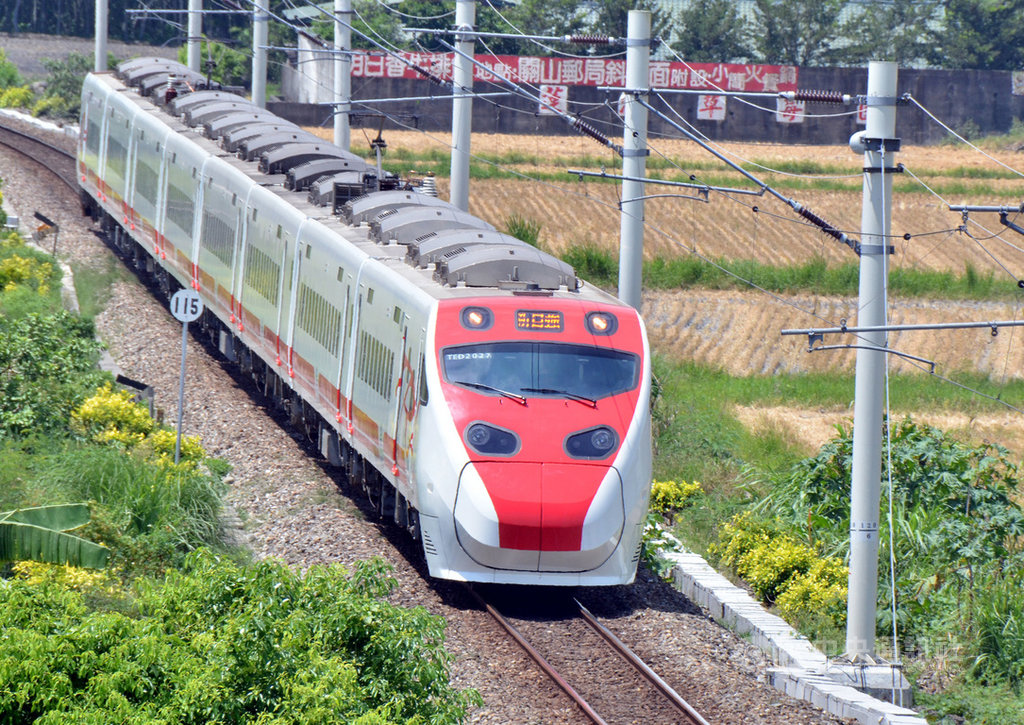 11日台東北上加開一班普悠瑪列車全車自由座 生活 中央社cna