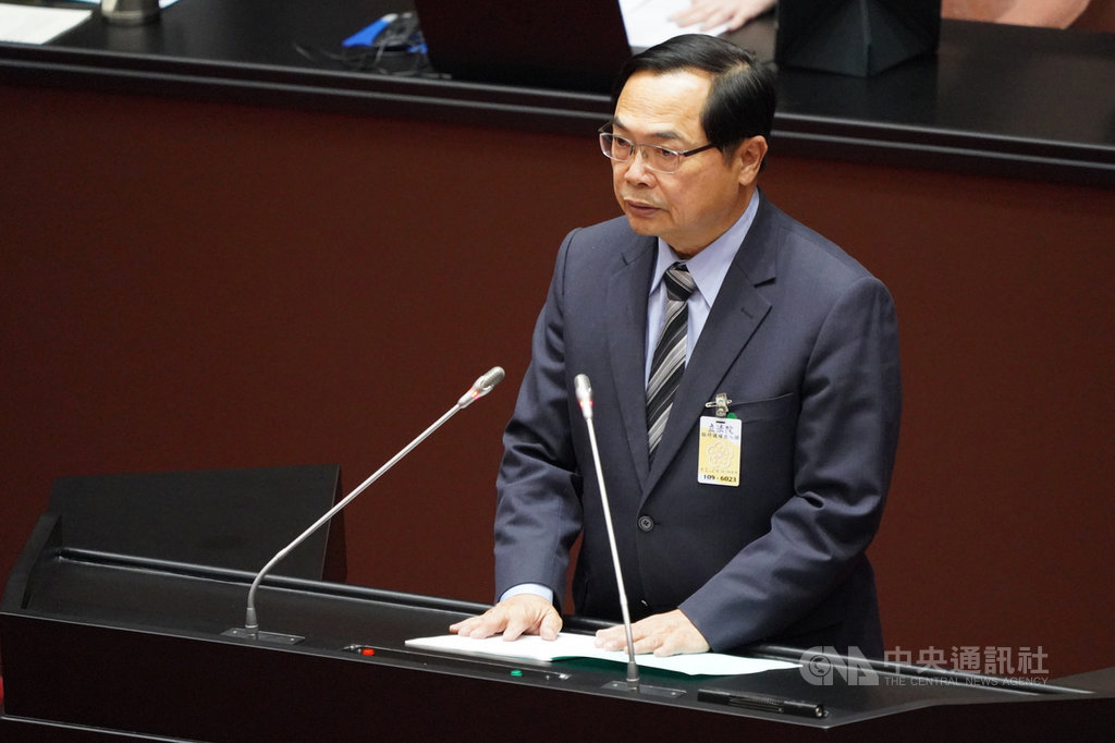 審計部審計長陳瑞敏13日列席立法院報告「108年度中央政府總決算」及「中央政府流域綜合治理計畫第3期特別決算審核報告」。中央社記者徐肇昌攝 109年10月13日