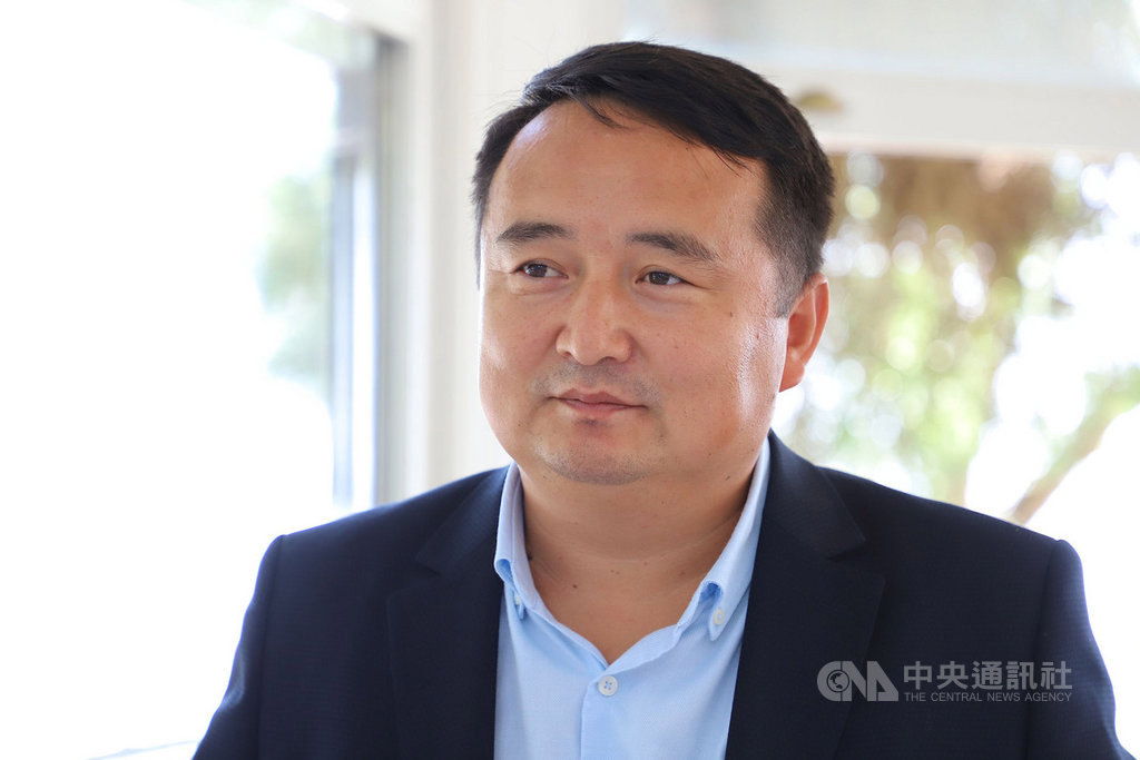 哈薩克人權組織創辦人賽爾克堅(圖)9月27日受訪指出,逾50萬哈薩克人遭拘禁在新疆「再教育營」中。這個組織長期協助被害人家屬作證控訴中共迫害。中央社記者何宏儒伊斯坦堡攝 109年10月14日