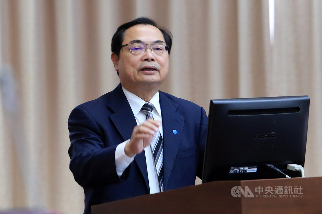 審計長陳瑞敏26日上午在立法院指出,針對拉法葉艦案違反不得收取佣金的條款,國防部已經追回新台幣252億元的佣金賠償,也已入國庫。中央社記者吳家昇攝 109年10月26日