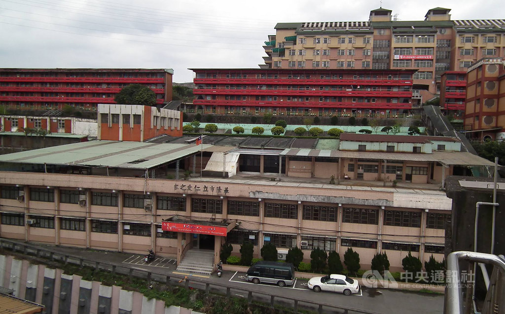 基隆市政府為讓「基隆市立仁愛之家」(圖)及仁愛之家養護大樓等土地能更有效運用,規劃「基隆市長照福利服務園區興建移轉案」,11月4日將辦招商說明會。(基隆市政府提供)中央社記者王朝鈺傳真 109年10月28日