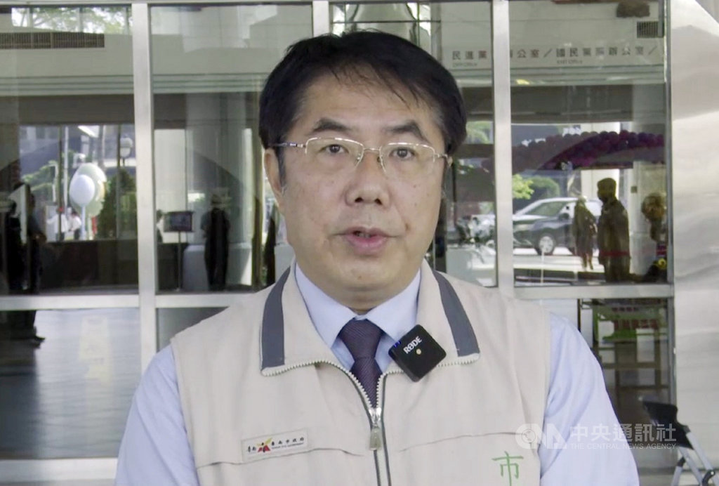 長榮大學外籍女學生遭強擄殺害,台南市長黃偉哲(圖)2日宣布,台南市將成立校園安全會報,專案針對所有學校周邊環境全面盤點。(台南市政府提供)中央社記者楊思瑞台南傳真 109年11月2日