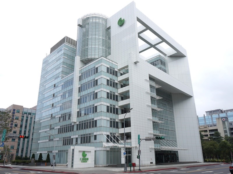 代工廠仁寶取消尾牙大型聚餐,凡到職3個月以上員工,將贈送每人市價新台幣8900元的Apple Watch SE及電子禮券1萬2000元。圖為仁寶總部。(圖取自維基共享資源;作者:Solomon203,CC BY-SA 4.0)