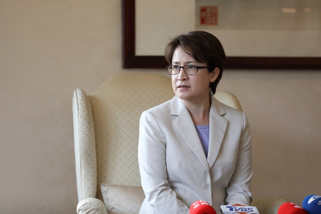 美國總統大選陷入膠著，駐美代表蕭美琴表示，很多台灣人關心結果，但不用擔心，她跟民主共和兩黨朋友都互動交往。（中央社檔案照片）