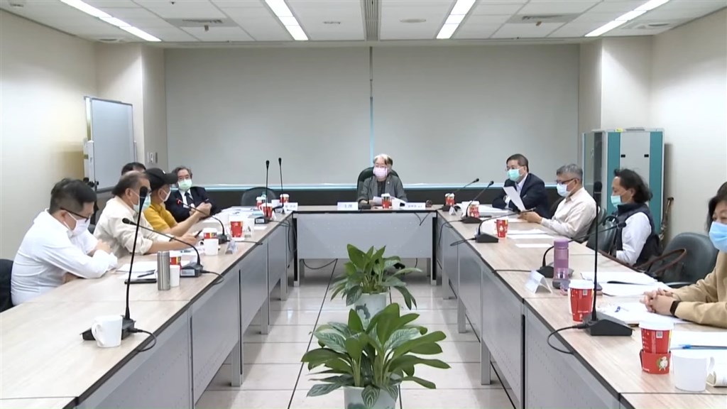 公共電視文化事業基金會9日上午舉行第7屆公視董監事審查會議,國民黨團推舉的5名審查委員全數缺席。(圖取自文化部YouTube頻道網頁youtube.com)