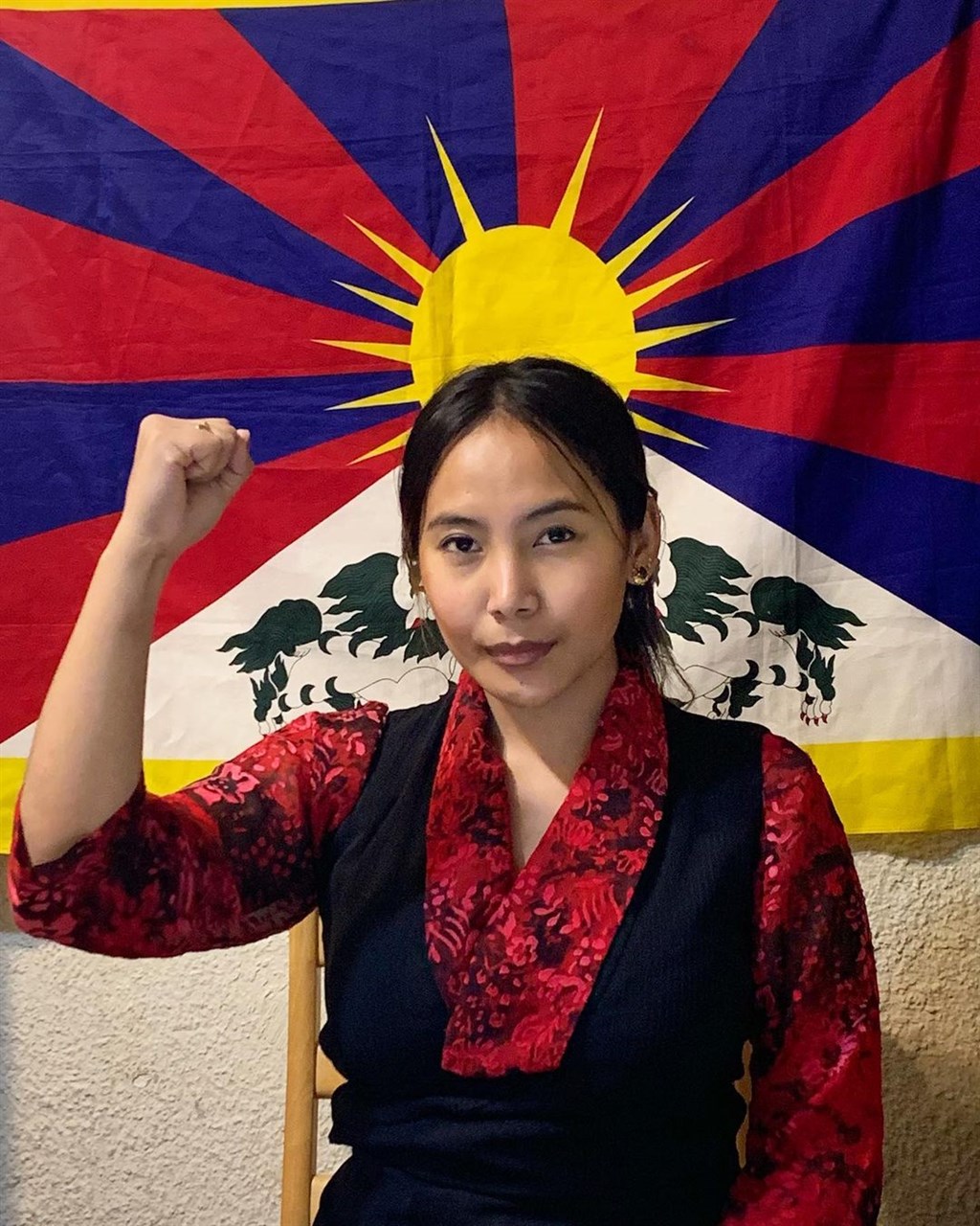 據報導,加拿大多倫多大學士嘉堡校區學生會長齊美拉姆(圖)因為曾支持西藏自治,在競選學生會長時遭到無數恐嚇威脅,有超過1萬6000多條訊息灌爆她的手機。(圖取自instagram.com/chemilhamoooo)